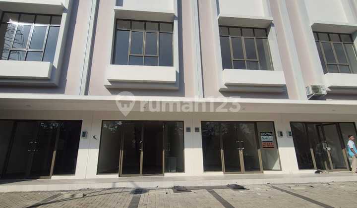 RUKO SANTA ANNA GADING SERPONG kawasan berkembang sangat ramai