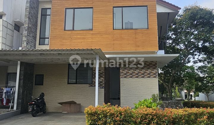 Rumah baru hoek di The Eminent, BSD City Dekat ICE, Aeon Mall