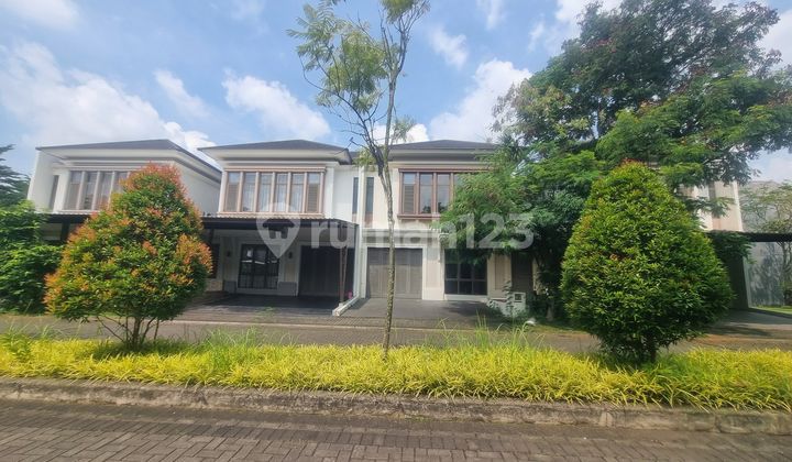 RUMAH BAGUS DAN RAPIH TERAWAT DI GREENWICH BSD CITY