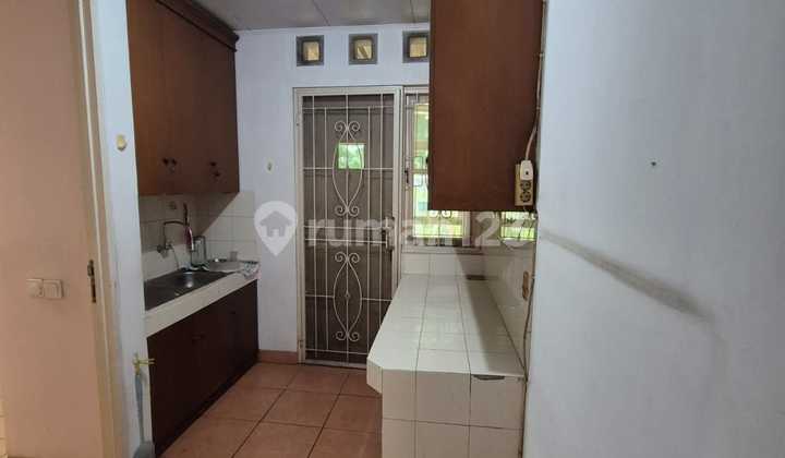 House in Taman Provence BSD, Clean Environment, 24-Hour Security. 2