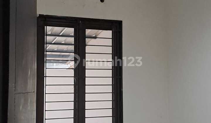 Minimalist house in excellent and tidy condition in Regency Melati Mas. 2