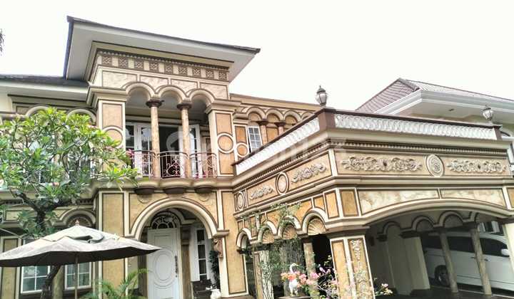 DIJUAL RUMAH MEWAH KLASIK MODERN THE GREEN BSD LOKASI STRATEGIS