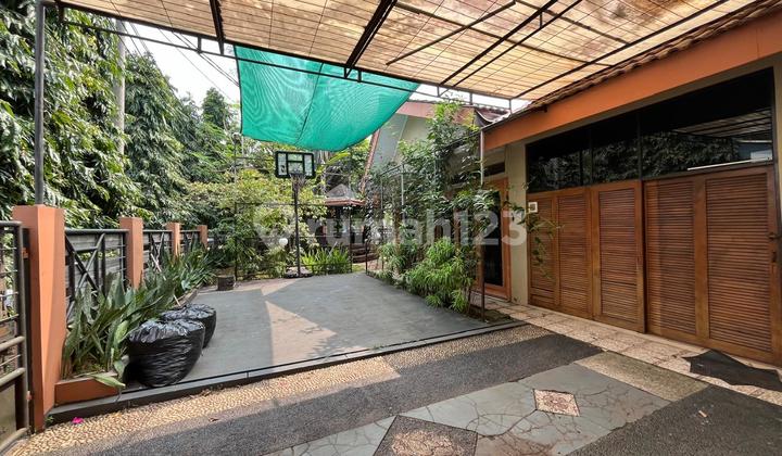 For Sale Nice House in Good Condition at Griya Loka BSD 2