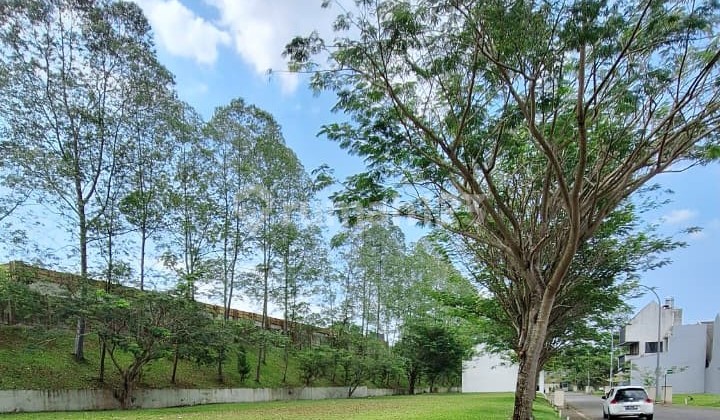 Beautiful Plot in a Prime Location at Vanya Park Azzura BSD