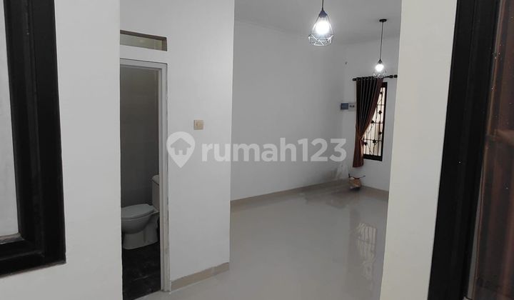 FOR RENT: CATALINA GADING SERPONG HOUSE IN GOOD AND NEAT CONDITION