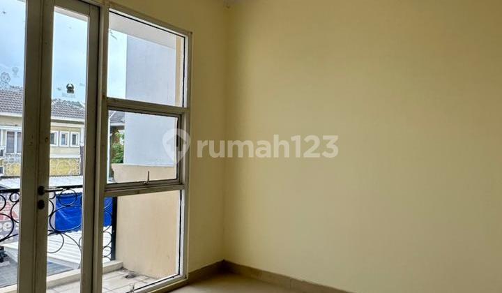 For Sale Fiordini House, Gading Serpong Well-Maintained and Neat House. 2