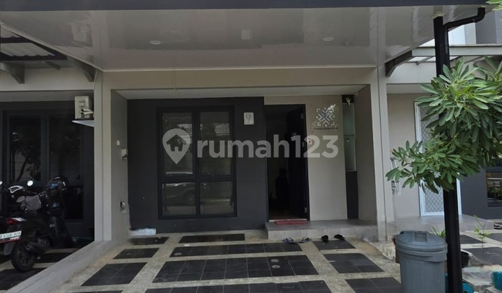 LATINOS BUSINESS DISTRICT BSD House can be used as a business location