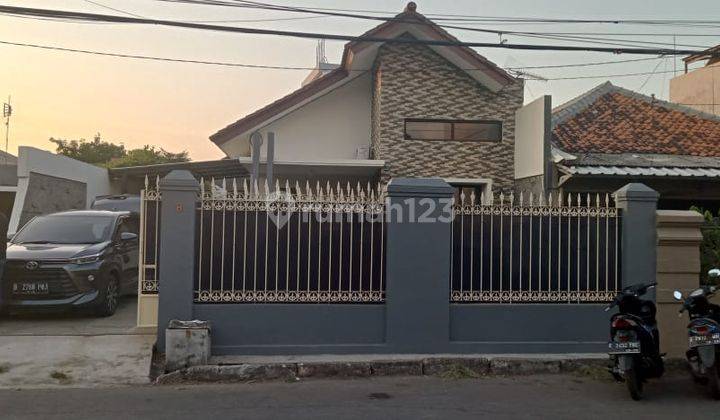 Rumah Nyaman Siap Huni di Jl. Moh. Toha, Cirebon, Jawa Barat 1