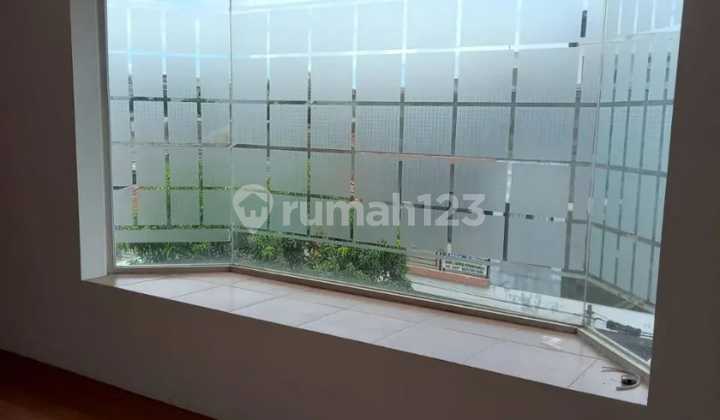 Rumah Murah 3 Lantai Siap Huni Bagus SHM Pusat Kota Astanaanyar 2