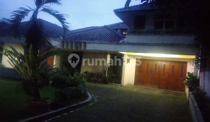 Dijual. Rumah Butuh Minim Renovasi SHM di Lembang 2