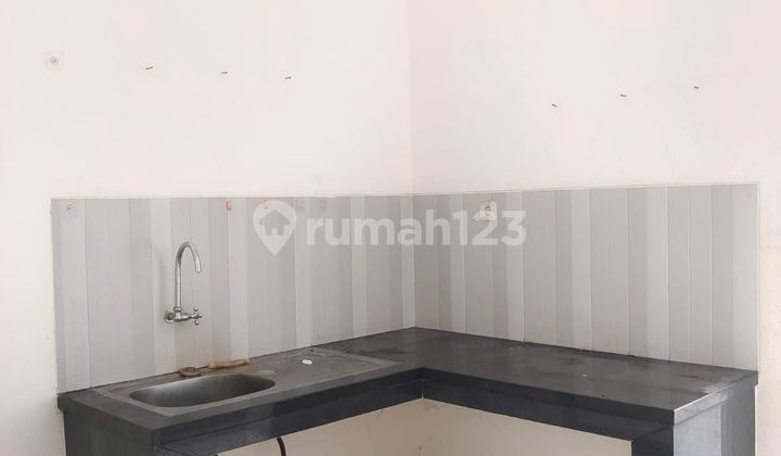 Affordable Move-In Ready House with SHM in Taman Kopo Indah V