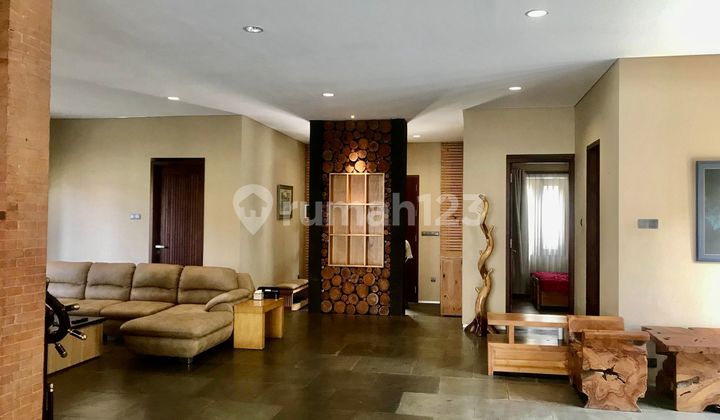 Rumah Murah Premium Fullfurnished Bagus Shm Di Setiabudi