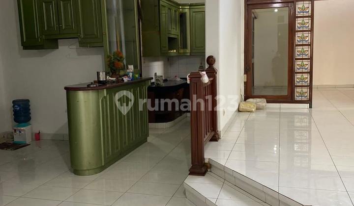 Cheap 2-Story House Ready to Live In Good SHM in Sayap Riau 2
