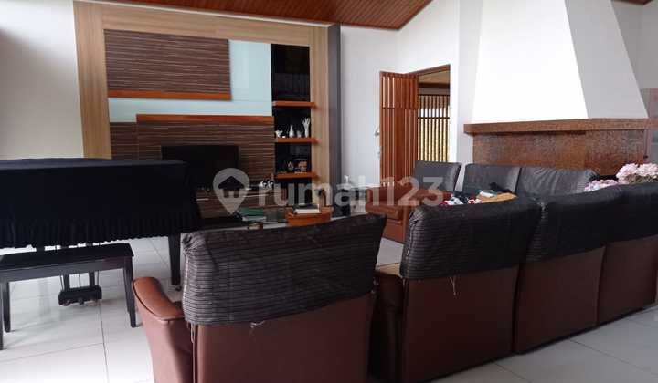 Rumah Murah 3 Lantai Siap Huni Bagus Asri Shm Di Budisari