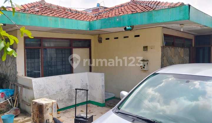 For Sale Land-Sized House in Ciwastra with SHM 2