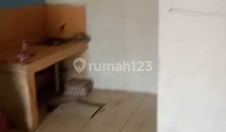 Affordable 2-Story Shop House, 32.0 M² Area, SHM Certificate, in Ujungberung.