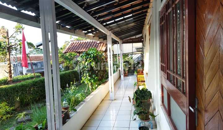 Rumah Heritage Murah 3 Lantai Siap Huni SHM Bukit Dago Selatan Rumah Heritage Murah 3 Lantai Siap Huni SHM Bukit Dago Selatan