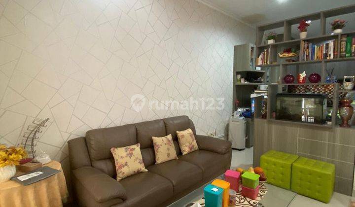 Di Jual Rumah Cantik Strategis di Pondok Jaya Bintaro 1