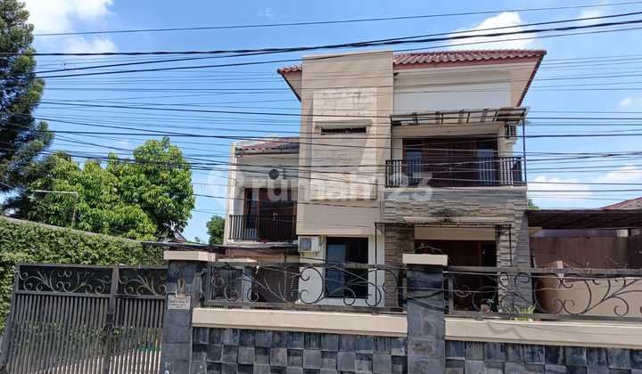 For Sale: House in Rengas Area, Bintaro Jaya Sector 2