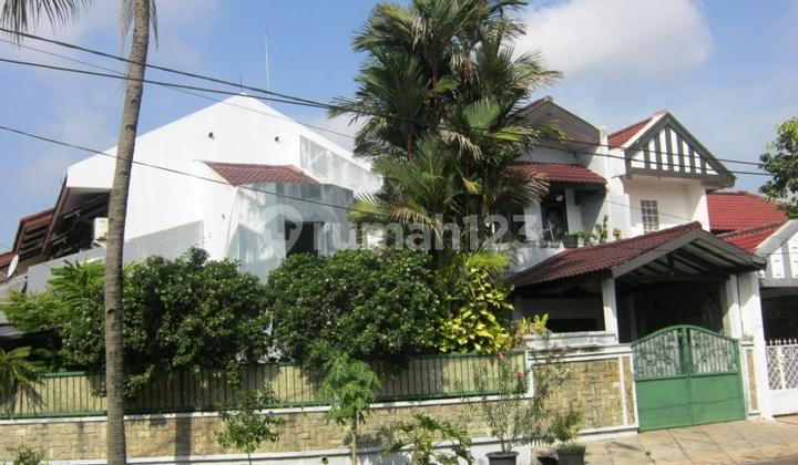 Rumah Besar Posisi Hook Bukit Permai Cibubur Rumah Besar Posisi Hook Bukit Permai Cibubur