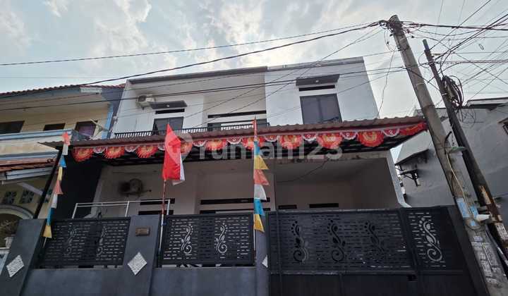 Rumah 2 Lantai Luas Pondok Sukatani Permai 1