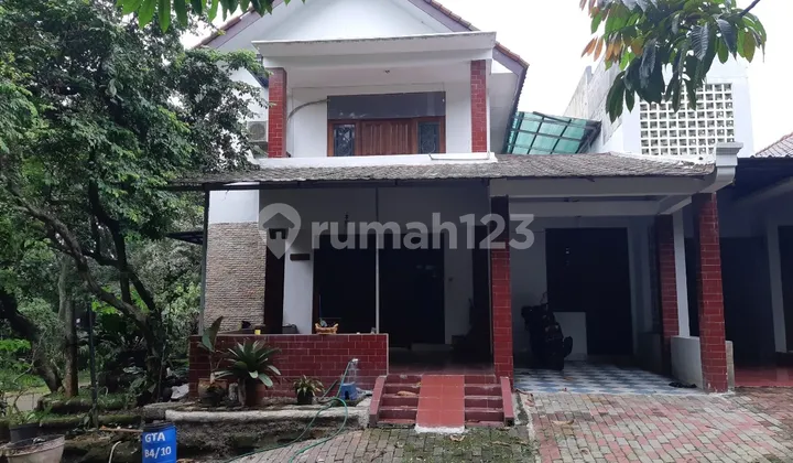 Rumah 2 Lantai Mewah Hook Komplek Griya Tugu Asri Cimanggis 2