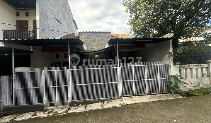 Rumah Nyaman Strategis Bukit Cengkeh Berbunga