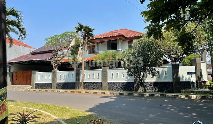 Rumah Luas Mewah Bukit Permai Cibubur Full Furnished Rumah Luas Mewah Bukit Permai Cibubur Full Furnished