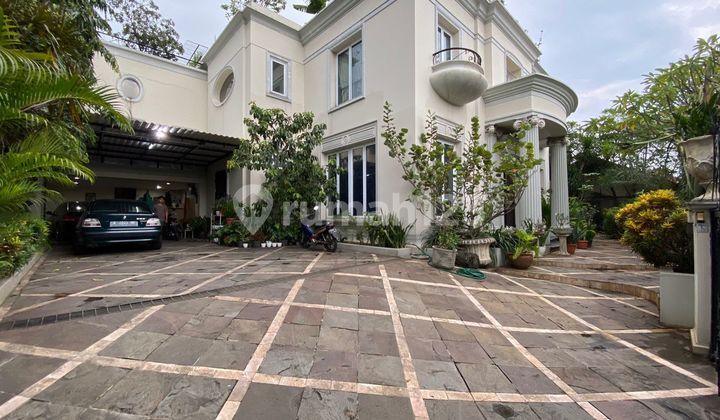 Rumah Mewah Design Klasik M Kahfi Jagakarsa 1