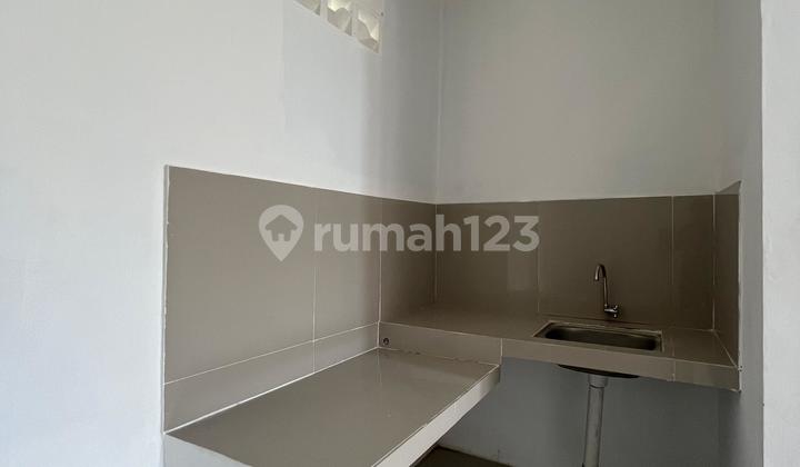 Rumah Modern Strategis di Bedahan Sawangan