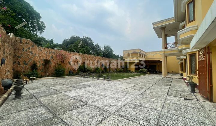 Rumah Mewah Luas Banget Tugu Raya Kelapa Dua Full Furnish 2