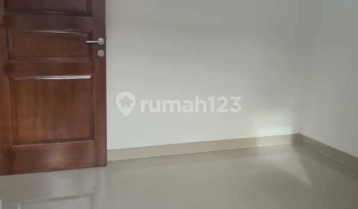 Rumah 2 Lantai Bebas Banjir di Villa Ubud Juanda Sukmajaya 2