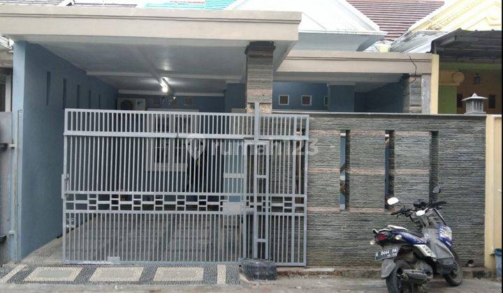 Turun Harga Drastis. Rumah SHM 2 Lantai Sudah Renovasi  2