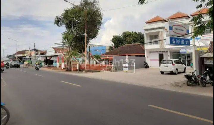 Ruko Jual Strategis di Banyuwangi 2 Lantai MR 1