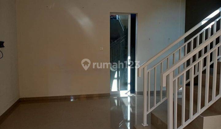 HOUSE FOR LEASE RENON , YT RUMAH MURAH 2