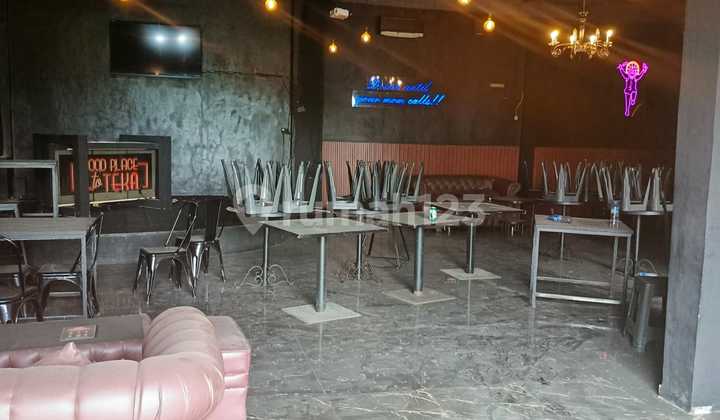 SHOPHOUSE FOR LEASE AT KEROBOKAN AREA AG BAGUS MURAH 