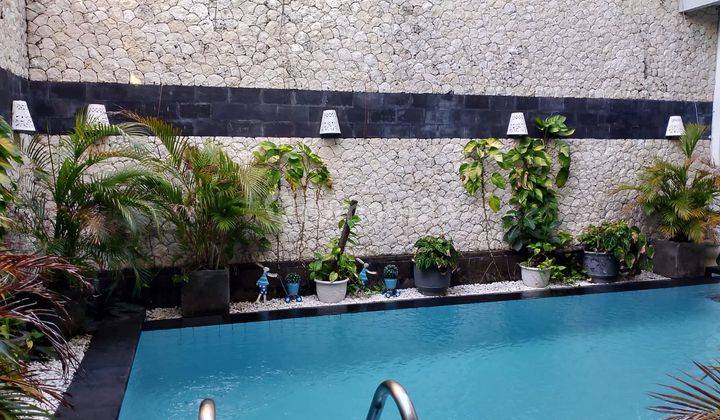 Elite House For Rent In Sesetan, Jo 2