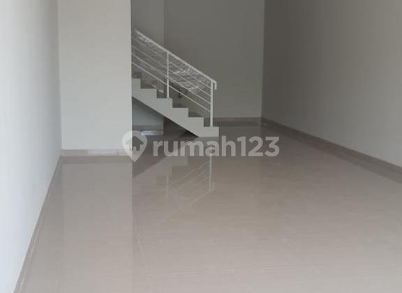 Strategic and Nice 2-Story Shop House in Nusa Dua TT 2