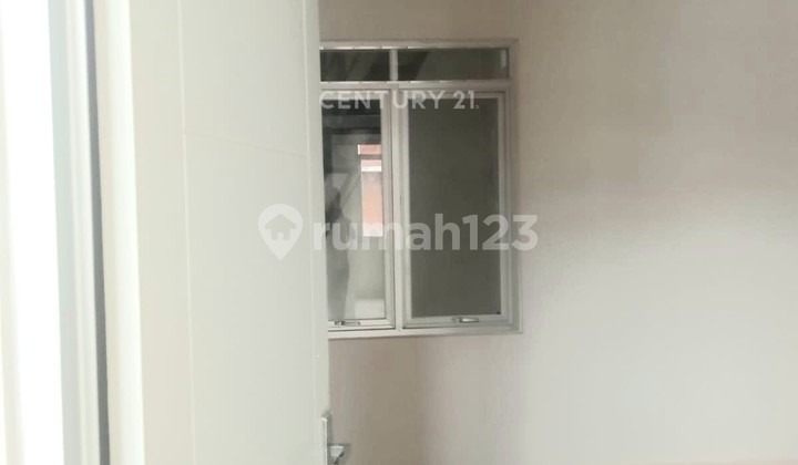 Rumah Cantik Di Citra Maja Raya Full Renovasi Lokasi Strategis