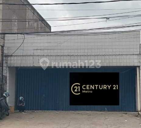 Shop House For Sale, Good, Comfortable, Ready to Use, Location on Raya Bekasi Medan Satria. Shop House For Sale, Good, Comfortable, Ready to Use, Location on Raya Bekasi Medan Satria.