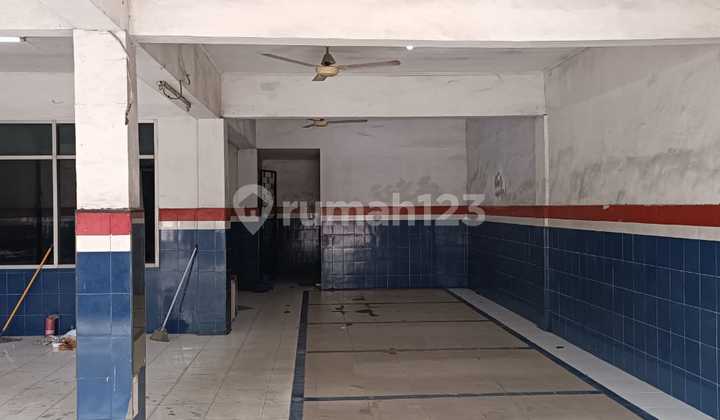 Shop House For Sale, Good, Comfortable, Ready to Use, Location on Raya Bekasi Medan Satria. Shop House For Sale, Good, Comfortable, Ready to Use, Location on Raya Bekasi Medan Satria.