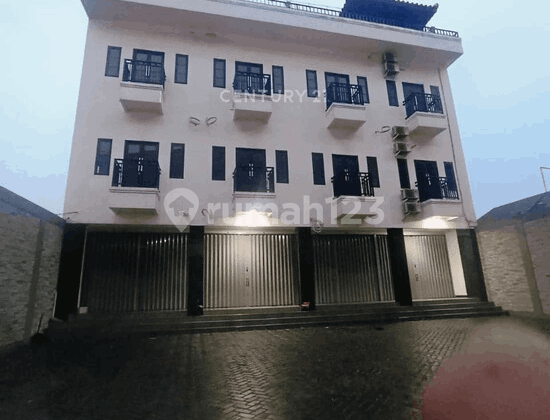 For Rent, Newly Built Row Shophouse on Cibubur Alternative Road 1