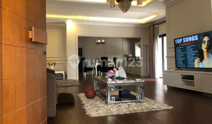 Rumah Mewah Modern Cluster Terdepan Di JGC Jakarta Timur Rumah Mewah Modern Cluster Terdepan Di JGC Jakarta Timur