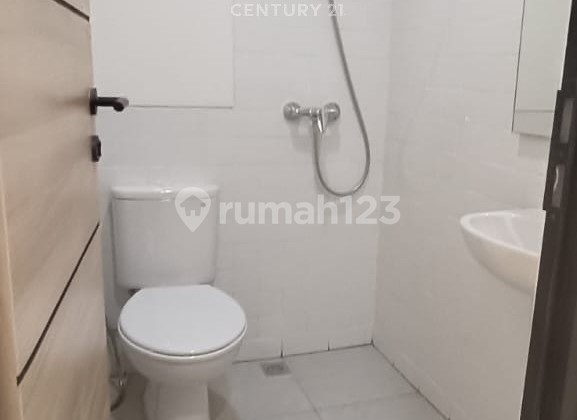 Rumah Minimalis 2 Lantai Di Cendana Essence Karawaci 2