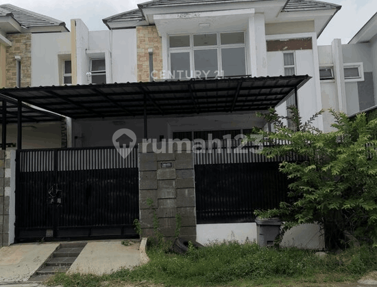 Ready-to-Occupy House Near Public Transportation in Metland Menteng Ready-to-Occupy House Near Public Transportation in Metland Menteng