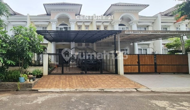 Strategic House in Royal Residence, Walking Distance to Toll Gate