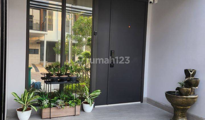 Dijual Rumah Sudah Renovasi Di Wisteria Basilia, Jakarta Timur 2