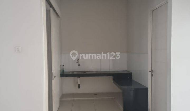 Disewakan Rumah 2 Lt Unfurnished Bagus Dan Rapi di Cluster Asera One West, Harapan Indah 1