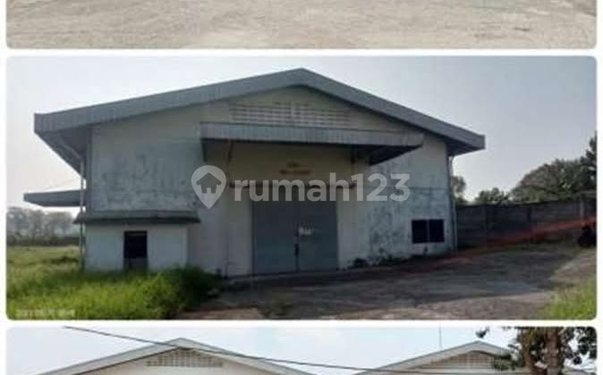 Dijual Gudang 4 Unit Ex Garment, Bagus, Rapi dan Luas, Berlokasi Strategis di Campaka, Purwakarta-Jabar Dijual Gudang 4 Unit Ex Garment, Bagus, Rapi dan Luas, Berlokasi Strategis di Campaka, Purwakarta-Jabar