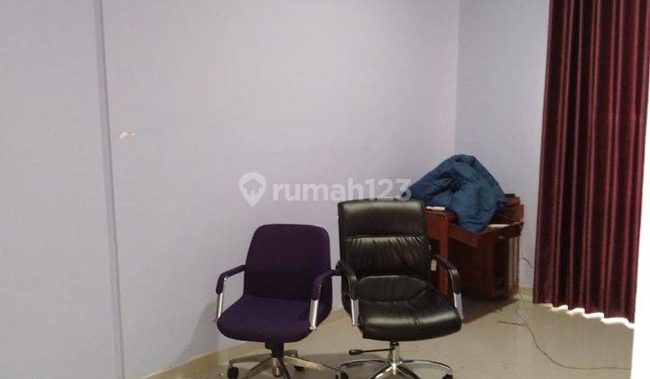 Dijual Cepat Rumah 2 Lt Bagus Dan Rapi di Cluster Taman Tjikini, Metland Menteng, Jakarta Timur 2